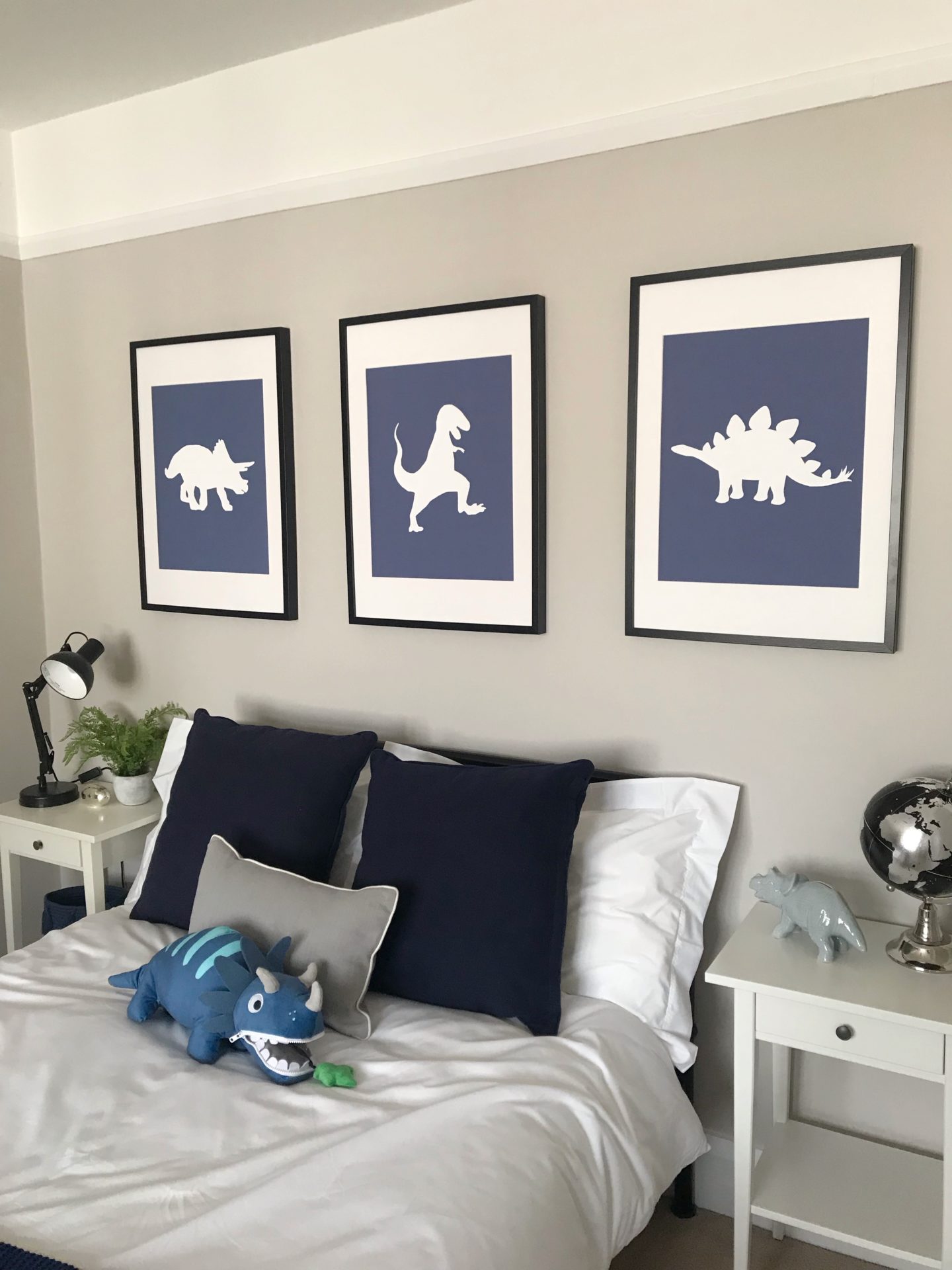 Childrens dinosaur clearance bedroom